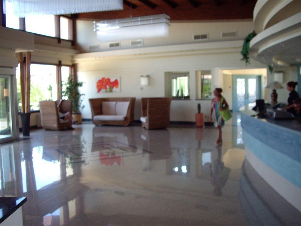 Hotel Resort Lido Degli Aranci 维博瓦伦蒂亚 外观 照片